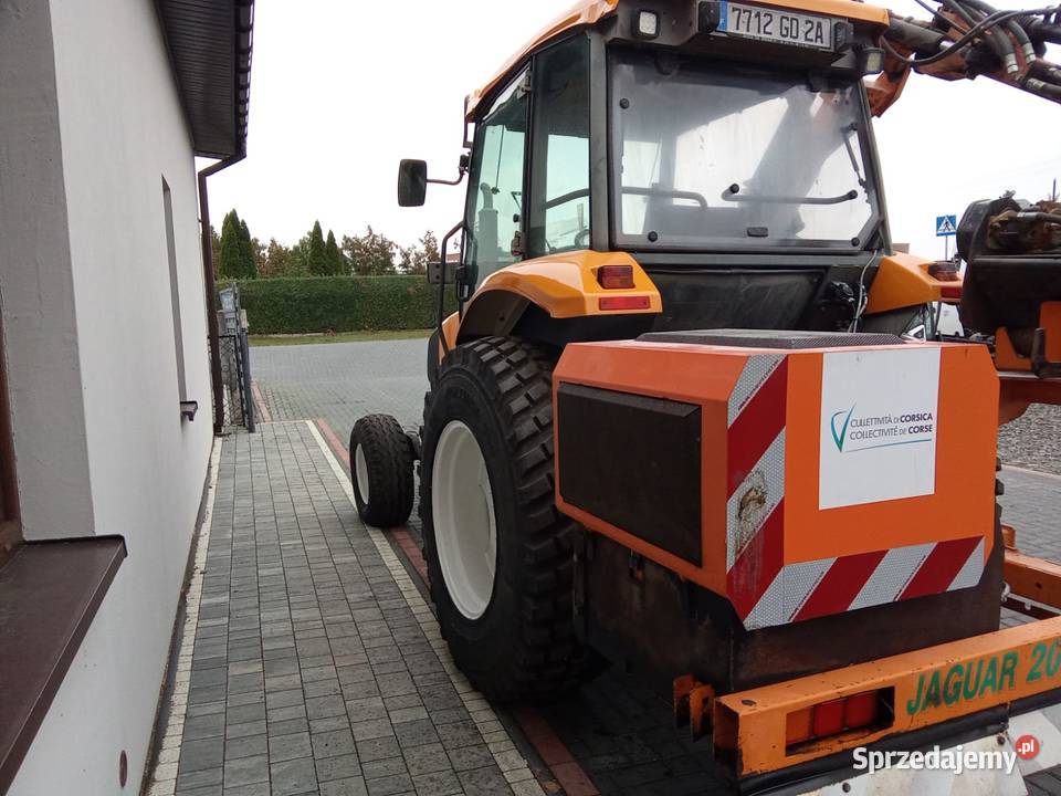 Renault ergos z kosiarka bijakowa mulczerem na nieuszkodzony Turek