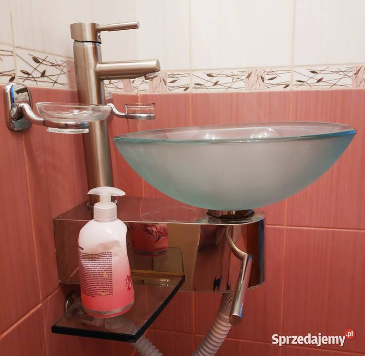 Umywalki łazienkowe komplet z baterią Akcesoria łazienkowe Kielce sprzedam