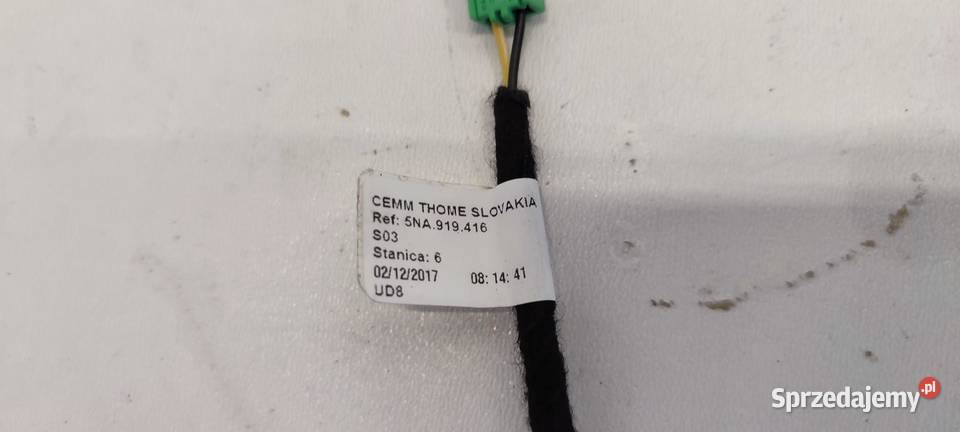 VW TIGUAN II OŚWIETLENIE DRZWI PRAWY PRZÓD osobowe