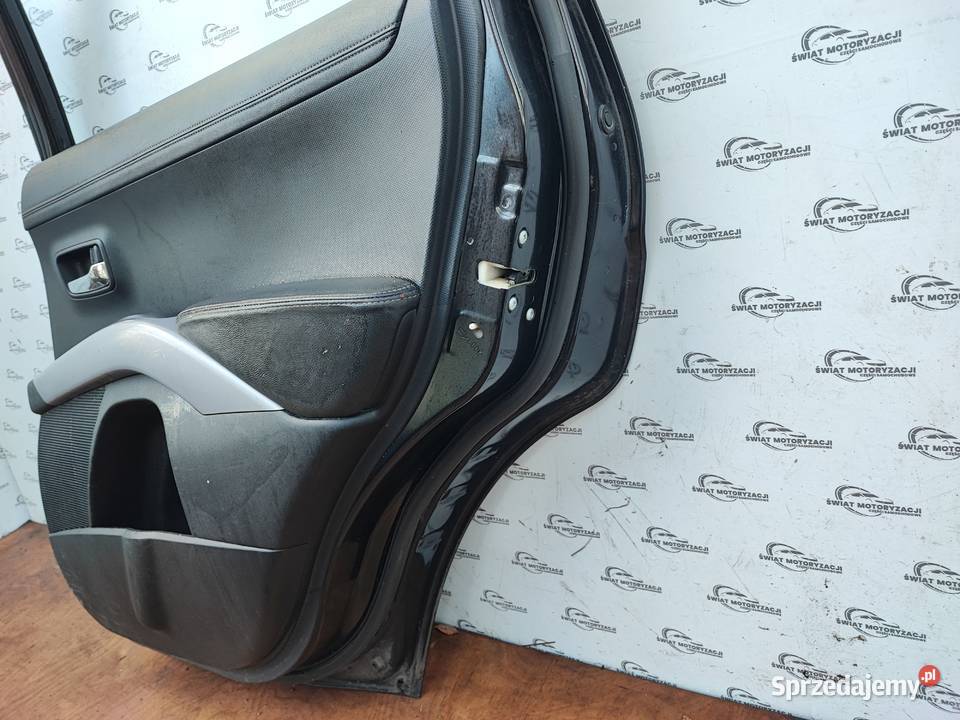 OUTLANDER LIFT II 11r drzwi prawe tył osobowe Kielce sprzedam