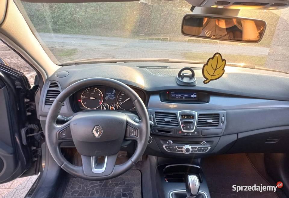 Sprzedam RENAULT LAGUNA 3 2010 20dci Laguna