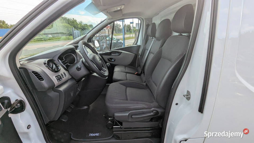 Renault Trafic 16D121OPŁACONYBezwypadkowyBUS furgon Częstochowa