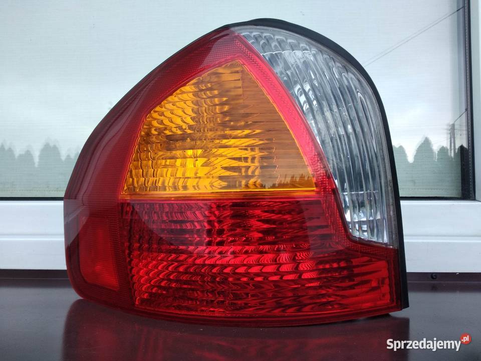 Hyundai Santa Fe I 1 lampa tył tylna oryginał Sieradz sprzedam