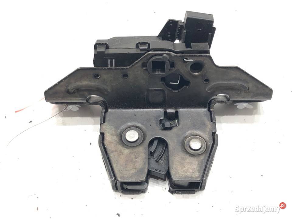 ZAMEK KLAPY TYŁ OPEL ASTRA K Kombi 13509599 podkarpackie