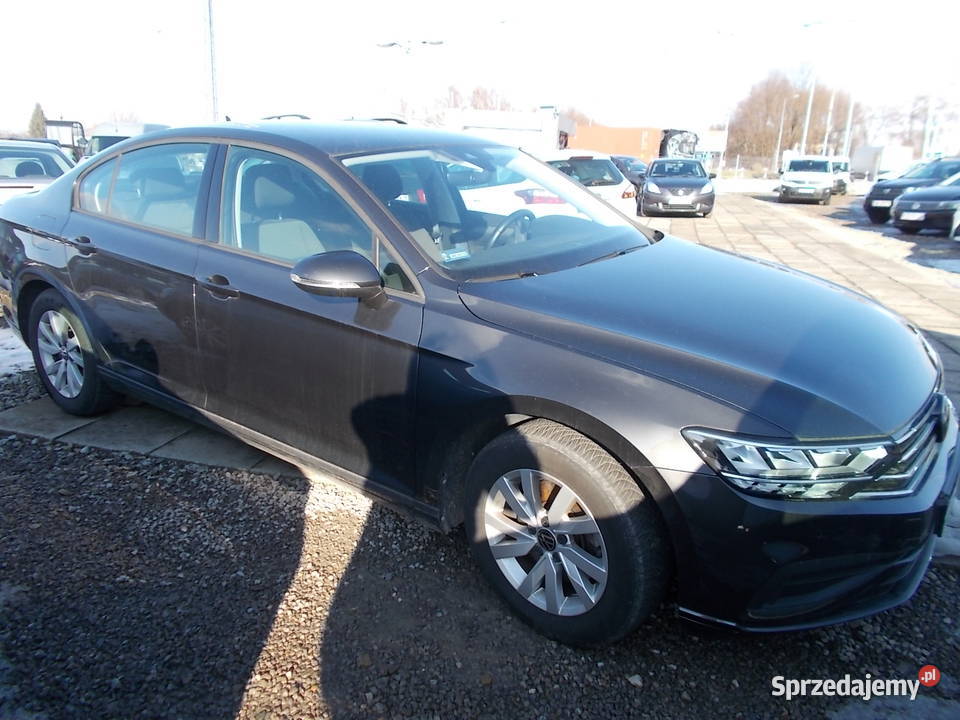 VW PASSAT 15 benzynaAutomatsalon Polska Dębica
