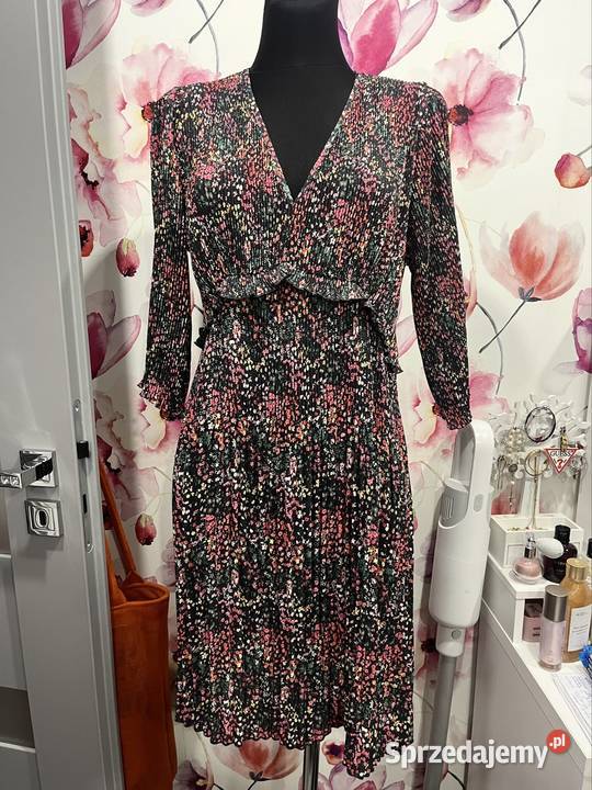 Primark sukienka kwiaty plisowana hit 42 kolorowy Choszczno