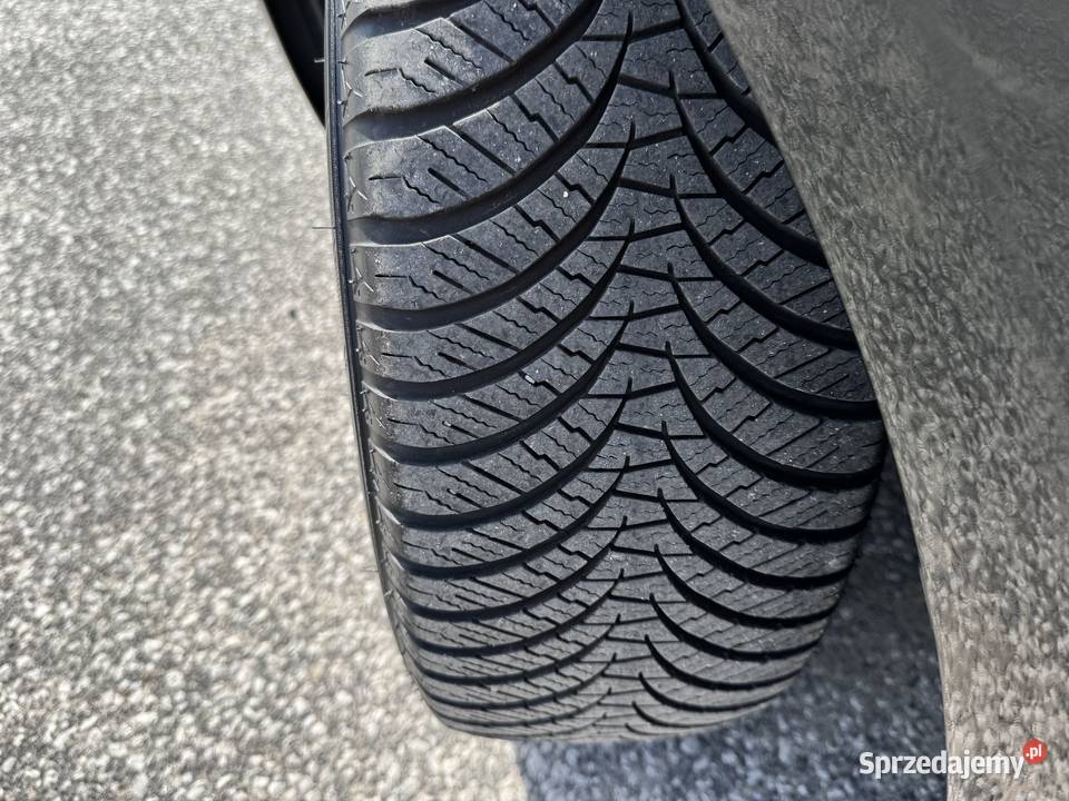 Ford Mondeo 15 BENZYNA Klimatronik Nawigacja Mondeo Konin sprzedam