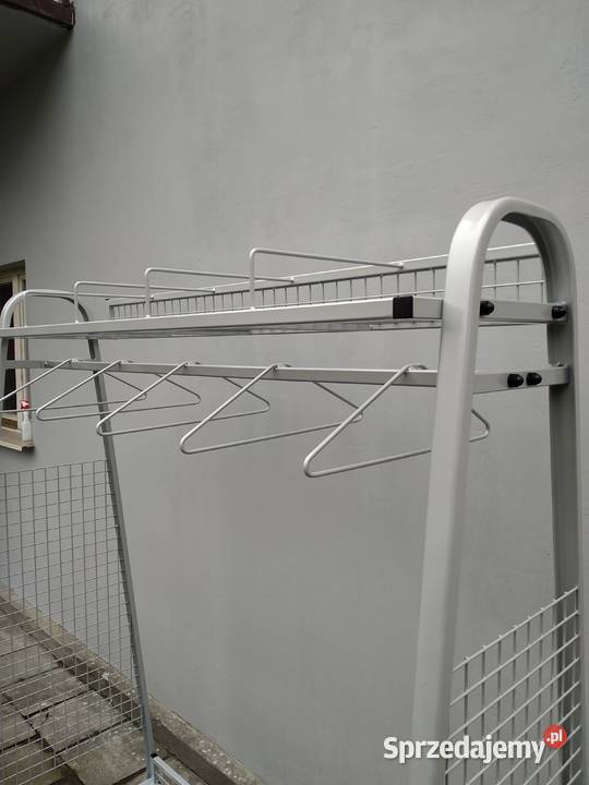 Wieszak na kombinezony straż pożarna remiza Warszawa