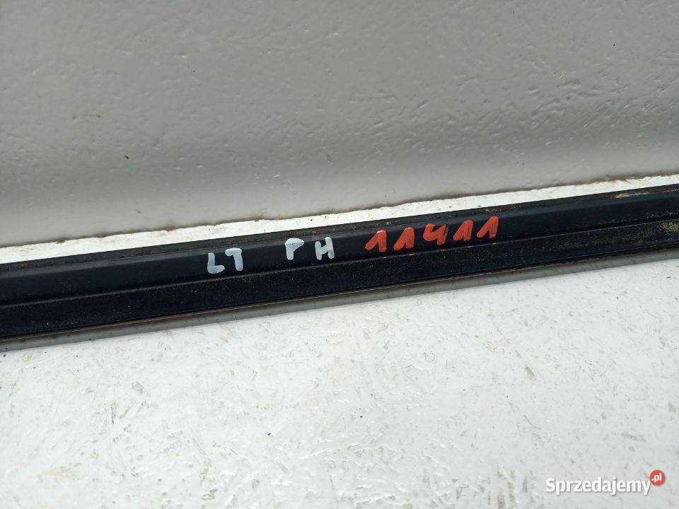LISWTA PARAPET CHROM DRZWI LEWY TYŁ VW PHAETON Pozostałe Skarżysko-Kamienna