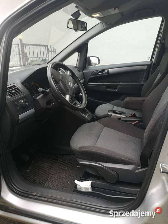 Opel Zafira 16 Kowal