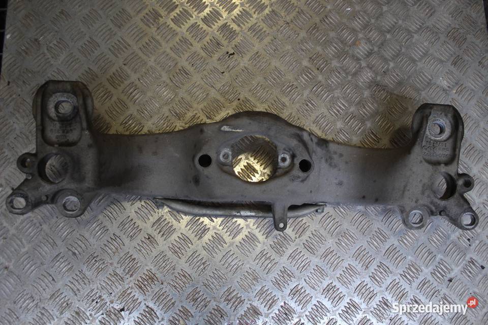 ŁAPA PODPORA SKRZYNI AUDI A4 B6 8E0399263r Części montażowe wielkopolskie