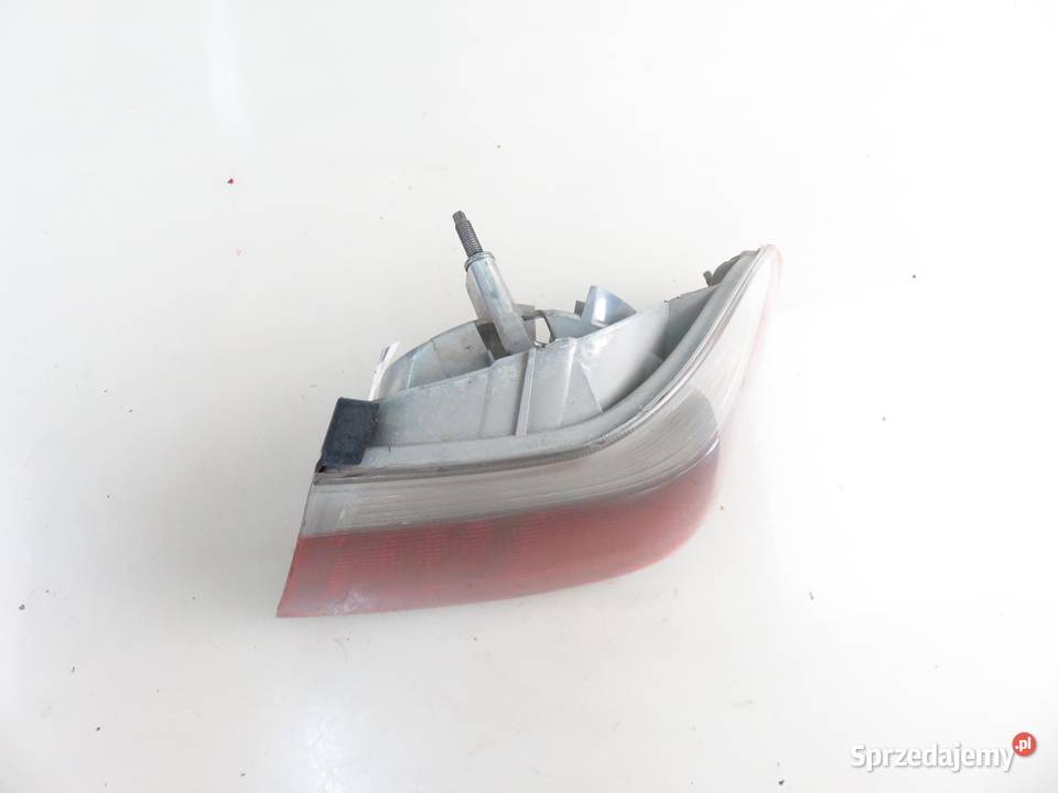 LAMPA PRAWA TYLNA BMW 3 E46 8383822 sprzedam