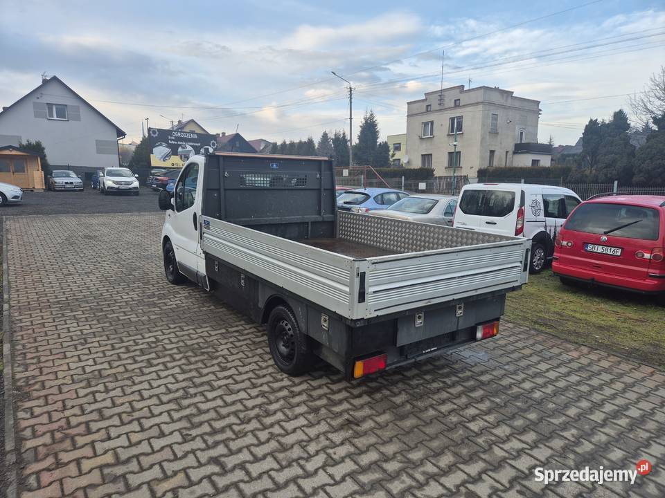 2011 Opel Vivaro Skrzynia 3 osoby 20d 114 KLIMA nieuszkodzony Opel Opel śląskie