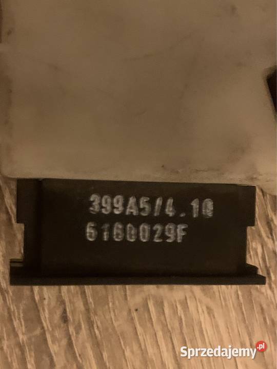 FIAT CROMA SILNICZEK SZYBERDACHU 6111051A wyposażenie elektryczne Sosnowiec