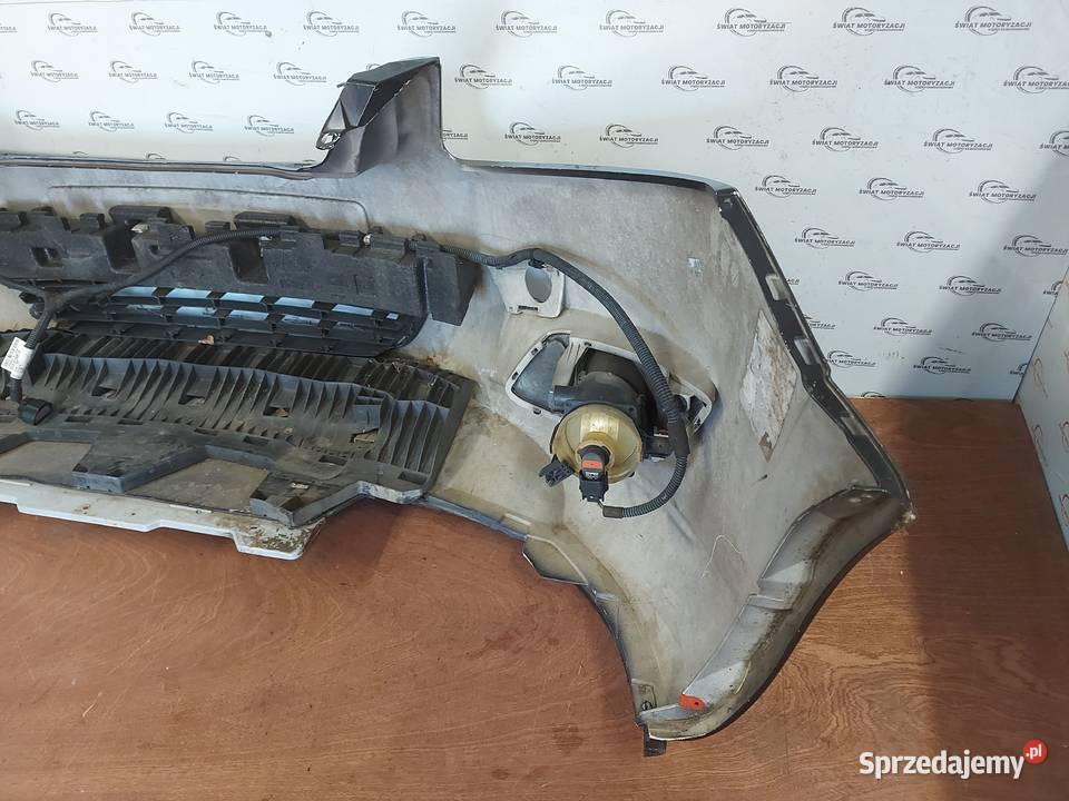 OPEL ZAFIRA B zderzak przód 13247273