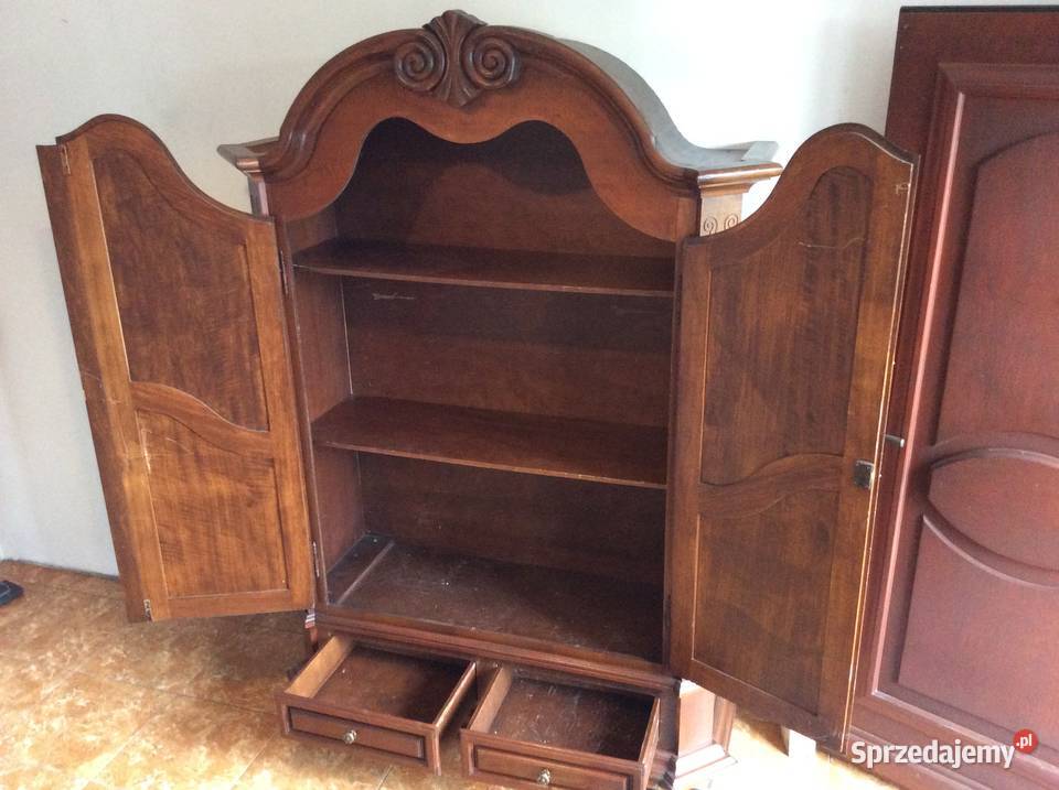 Szafa drewniana brązowa Tarnawa Dolna