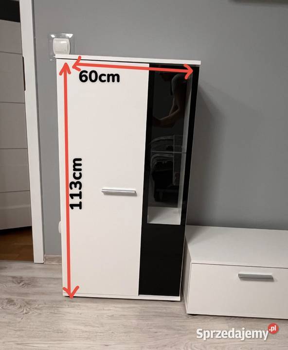 Zestaw mebli 2 witryny szafka pod AGD półka Sierakowice