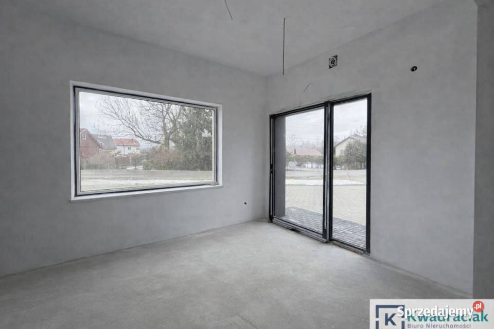 Lokal Przysieki 230m2 sprzedam