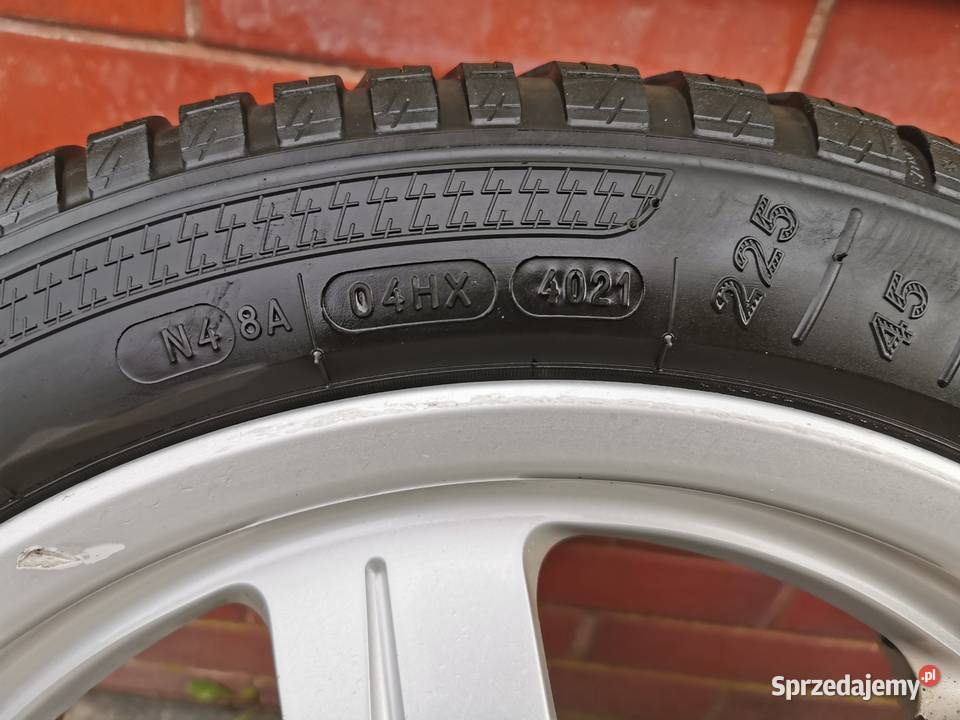 Całe koła 22545R17 Kleber Quadraxer 2 opony