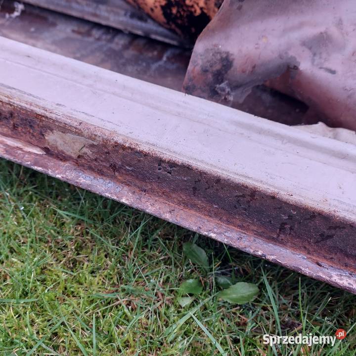 Drzwi prawe FIAT 126P FL do poprawek Olesno