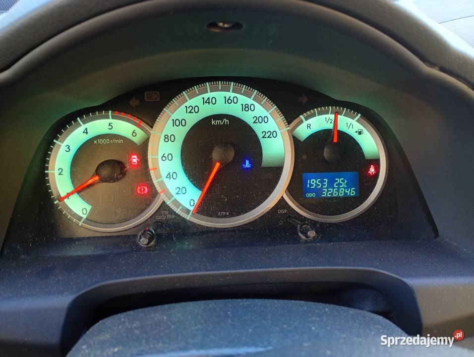 Toyota Corolla Verso 20 d4d 327000km Corolla Verso Głubczyce sprzedam