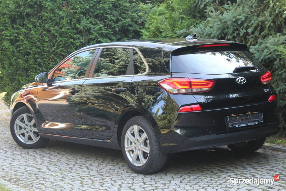 Hyundai i30 TGDI 140 Intro Panorama Bogate nieuszkodzony Lubań