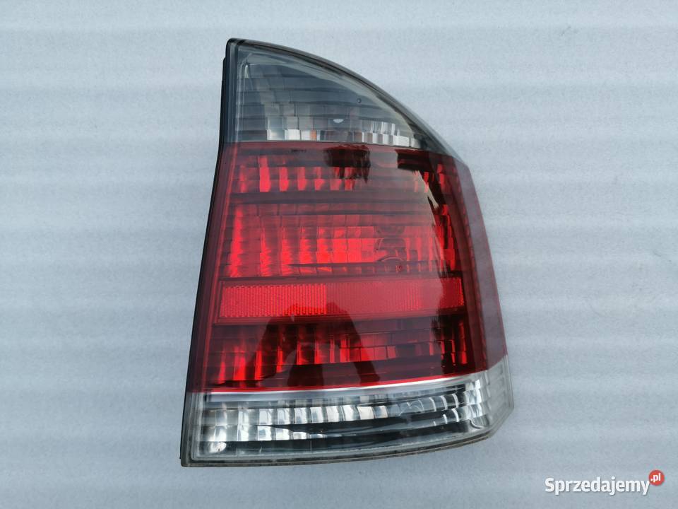 Lampa Prawy Tył Tylna Prawa Opel Vectra C GTS Oświetlenie Wyszków