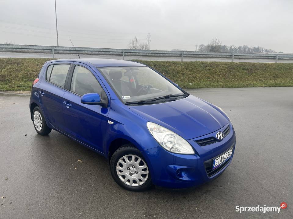 Sprzedam samochód marki Hyundai i20 Benzyna i20 Rogów Opolski sprzedam