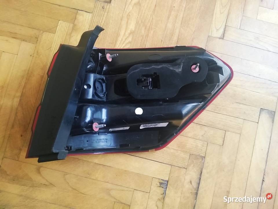 LAMPA LEWY TYŁ MERCEDES E 212 W212 KOMBI Lampy tylne Ślesin