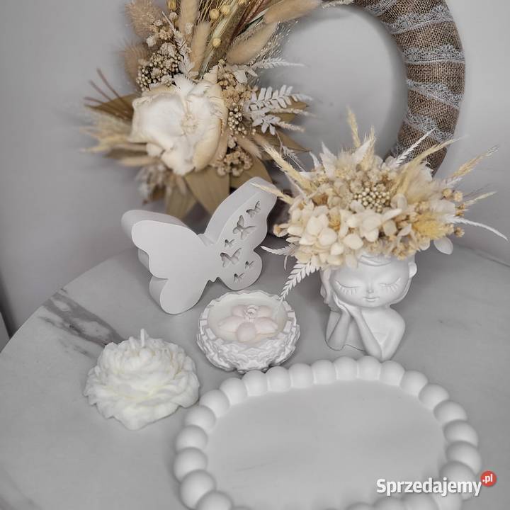 Zestaw dekoracyjny Dziewczynka biały wielkopolskie Poznań