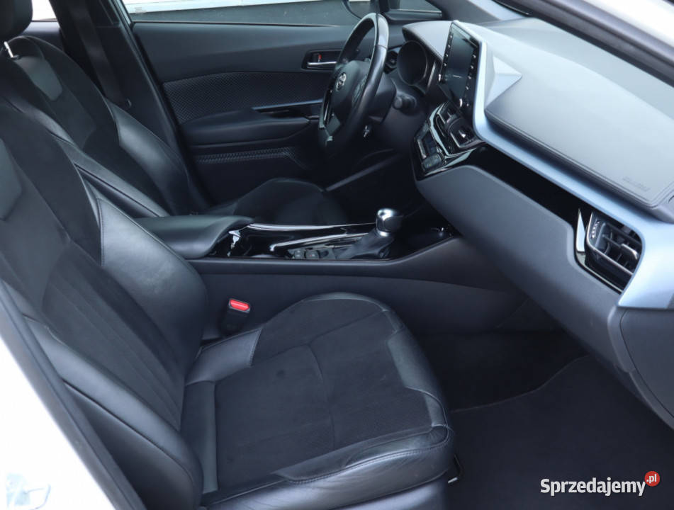 Toyota CHR 20 Hybrid światła przeciwmgielne Łódź