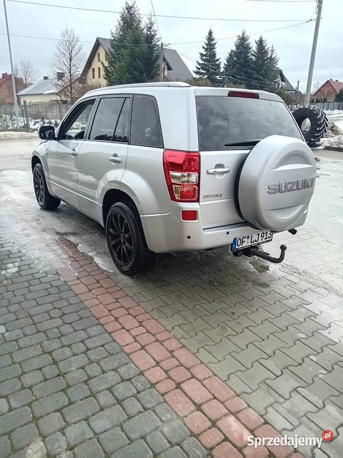 Suzuki Grand Vitara 4x4 klima DVD szyberdach świętokrzyskie Łagów sprzedam
