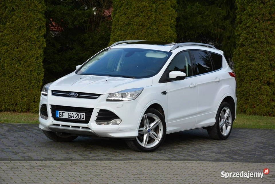 Ford Kuga Individual Radar ACC Skóry Panorama tempomat Kuga Ostrów Mazowiecka sprzedam