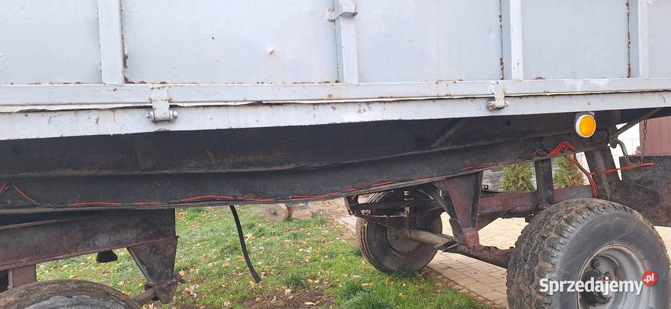 Przyczepa wywrotka d47 Przyczepy rolnicze Rozniszew