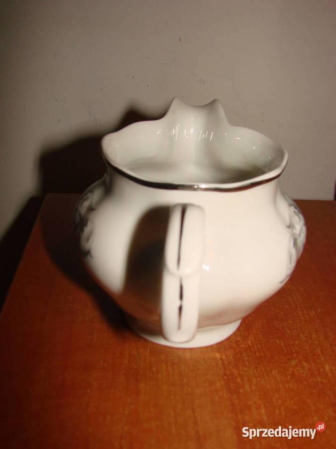 Karolina porcelanowy mlecznik PRL Pruszcz Gdański sprzedam