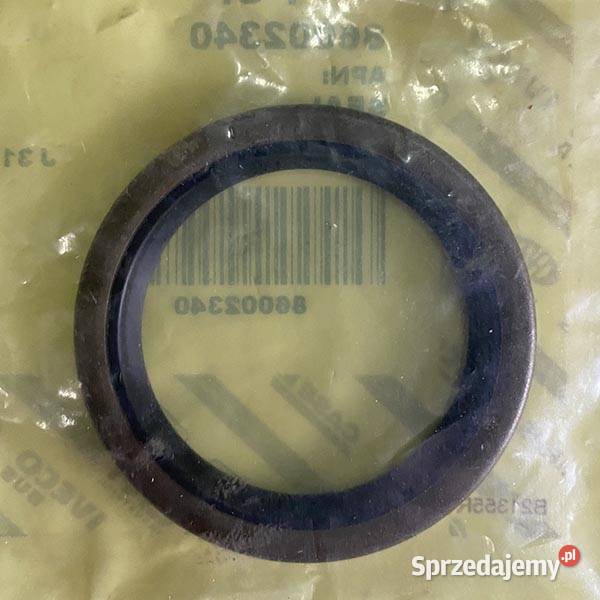 86002340 Uszczelka olejowa CNH