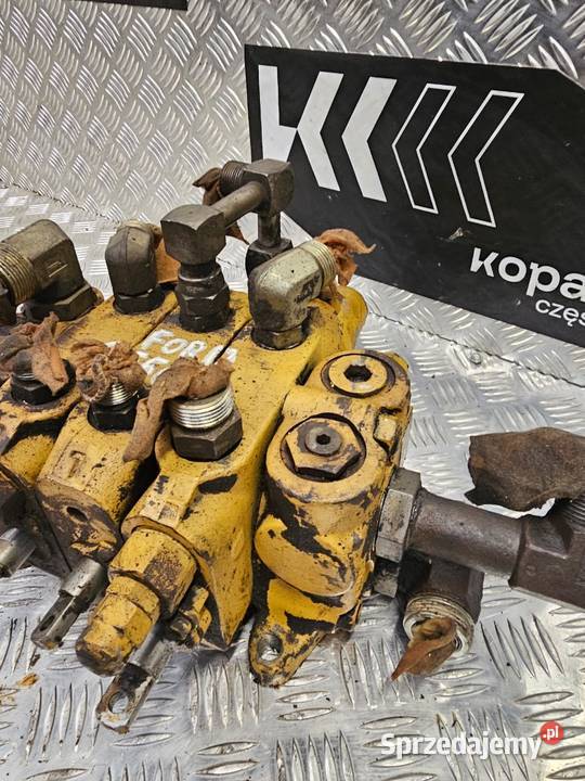 3sekcyjny rozdzielacz hydrauliczny Husco do Ford Układ hydrauliczny Gdynia sprzedam