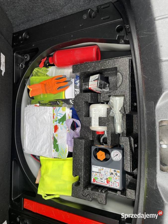 Volvo v40 gniazdo USB Wrocław