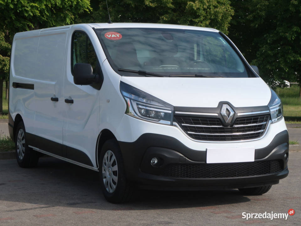 Renault Trafic 20 dCi światła przeciwmgielne Bielany Wrocławskie
