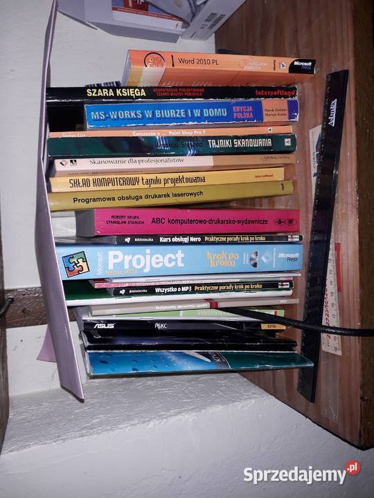 Układy scalone pamięci chipy Epromy literatura Warszawa sprzedam