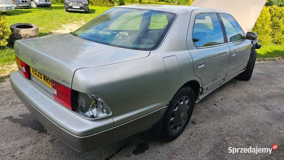 Błotnik prawy ćwiartka tył lexus ls400 ucf20 21 Błotniki Częstochowa