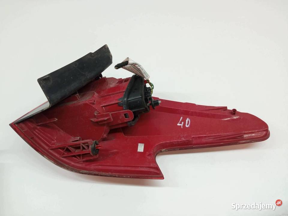 LAMPA TYŁ LEWA EU KOMBI 9681074180 Citroen C5 II