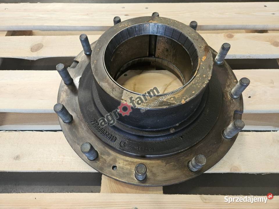 Piasta koła FWD Massey Ferguson 8660 8690 8730 Byków sprzedam