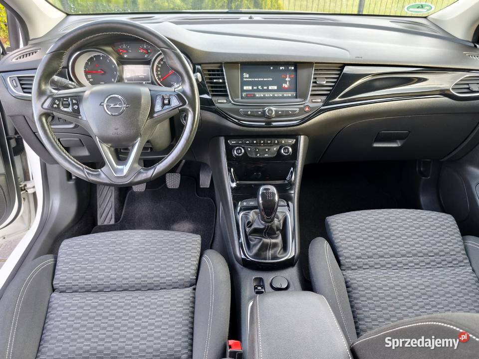 Opel Astra 14T benzyna 125 Sport Touer benzyna Wola