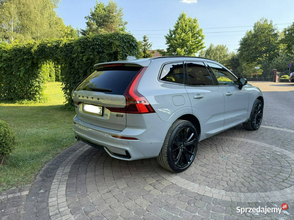 Volvo XC 60 LIFT B5 AWD Black Edition Panorama