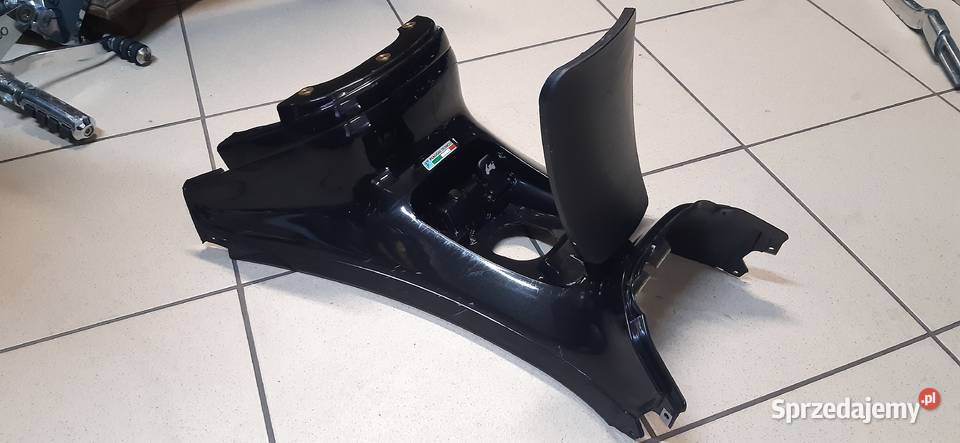 Osłona zbiornika tunel Piaggio X evo 125 Jawiszowice sprzedam