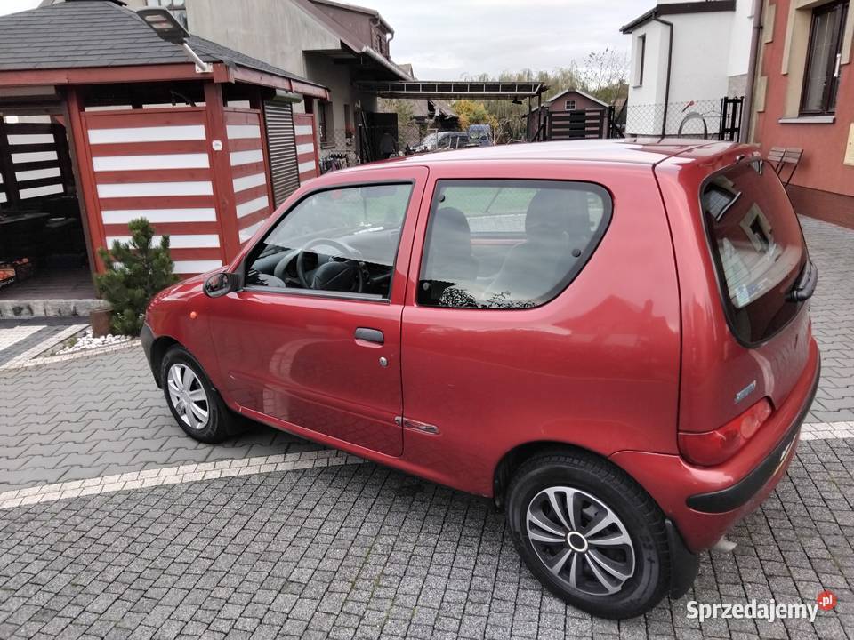 Ładne seicento Świątniki Górne