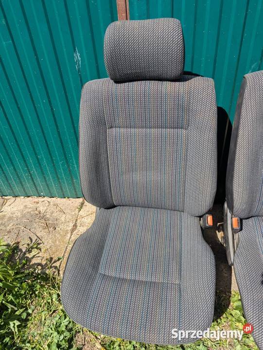 Fotele siedzenia przednie VW Passat B3 ładne sprzedam