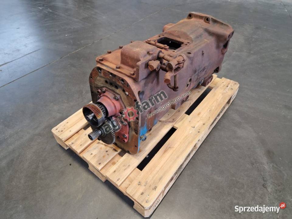 Skrzynia biegów Ford 7700 D7NN7006C Byków