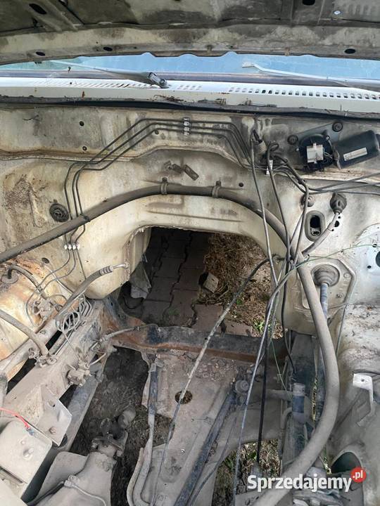 Nissan Patrol Karoseria